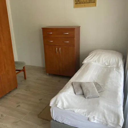 Bartosz فندق مبيت وإفطار 3*